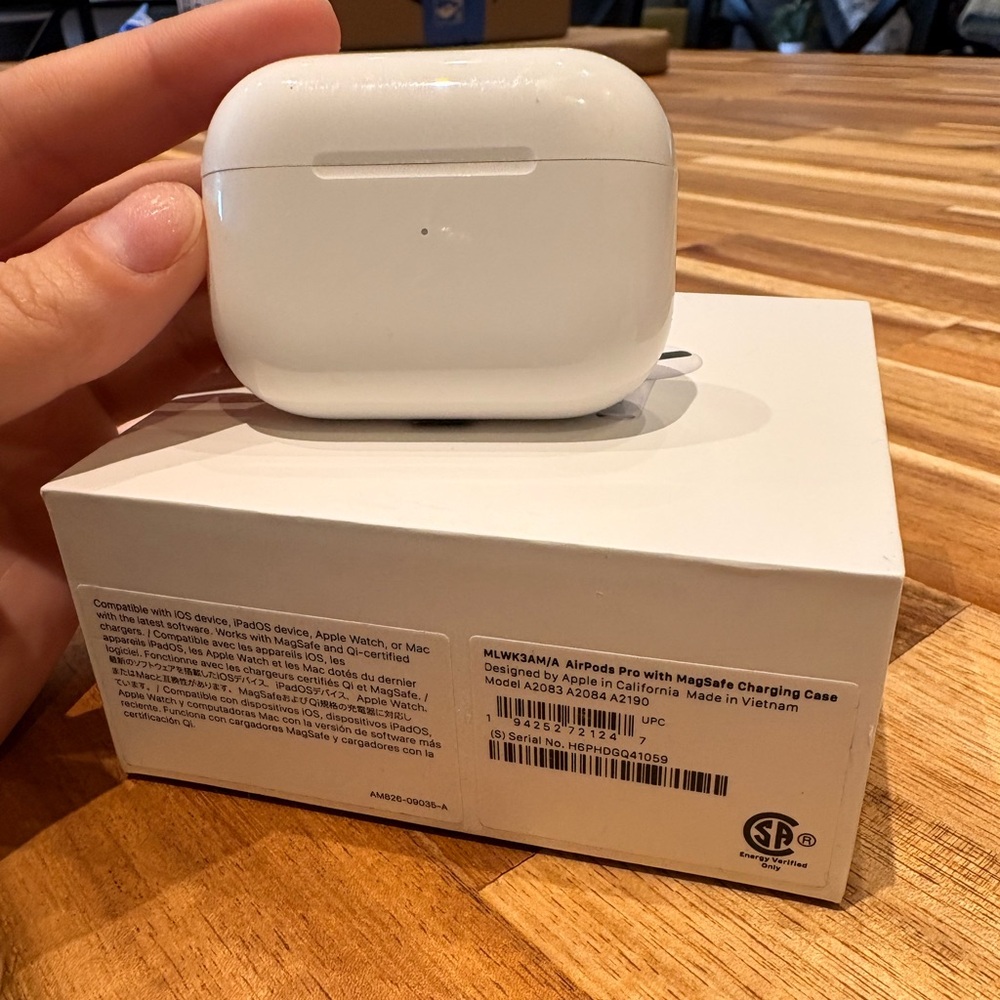 Apple AirPods Pro with White Charging Case
